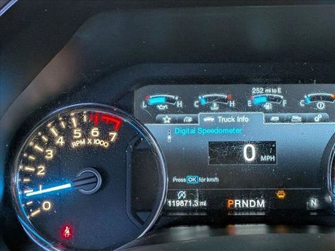 Used 2018 Ford F150 Lariat w/ Equipment Group 501A Mid AWD/4WD image 11