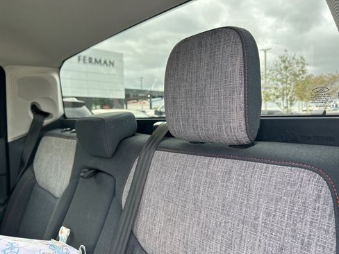 Used 2023 Ford Maverick XLT w/ XLT Luxury Package image 3