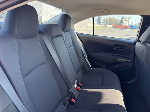 Used 2025 Toyota Corolla LE image 13