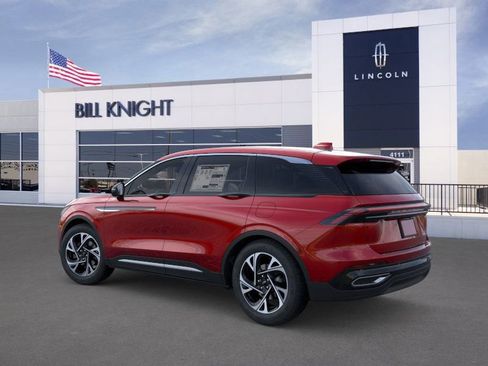New 2026 Lincoln Nautilus Premier image 4