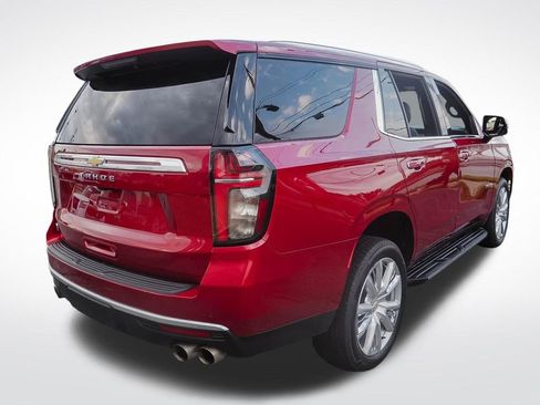Used 2024 Chevrolet Tahoe High Country AWD/4WD image 7