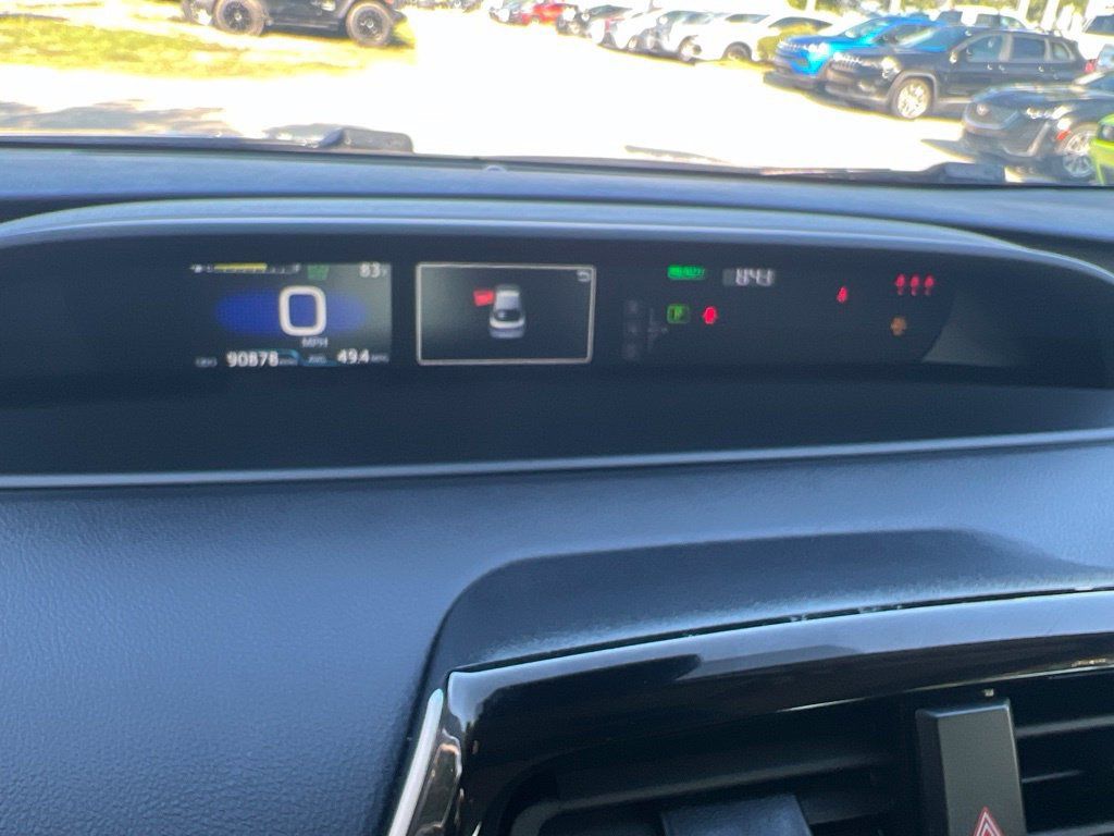 Used 2021 Toyota Prius L Eco FWD image 53