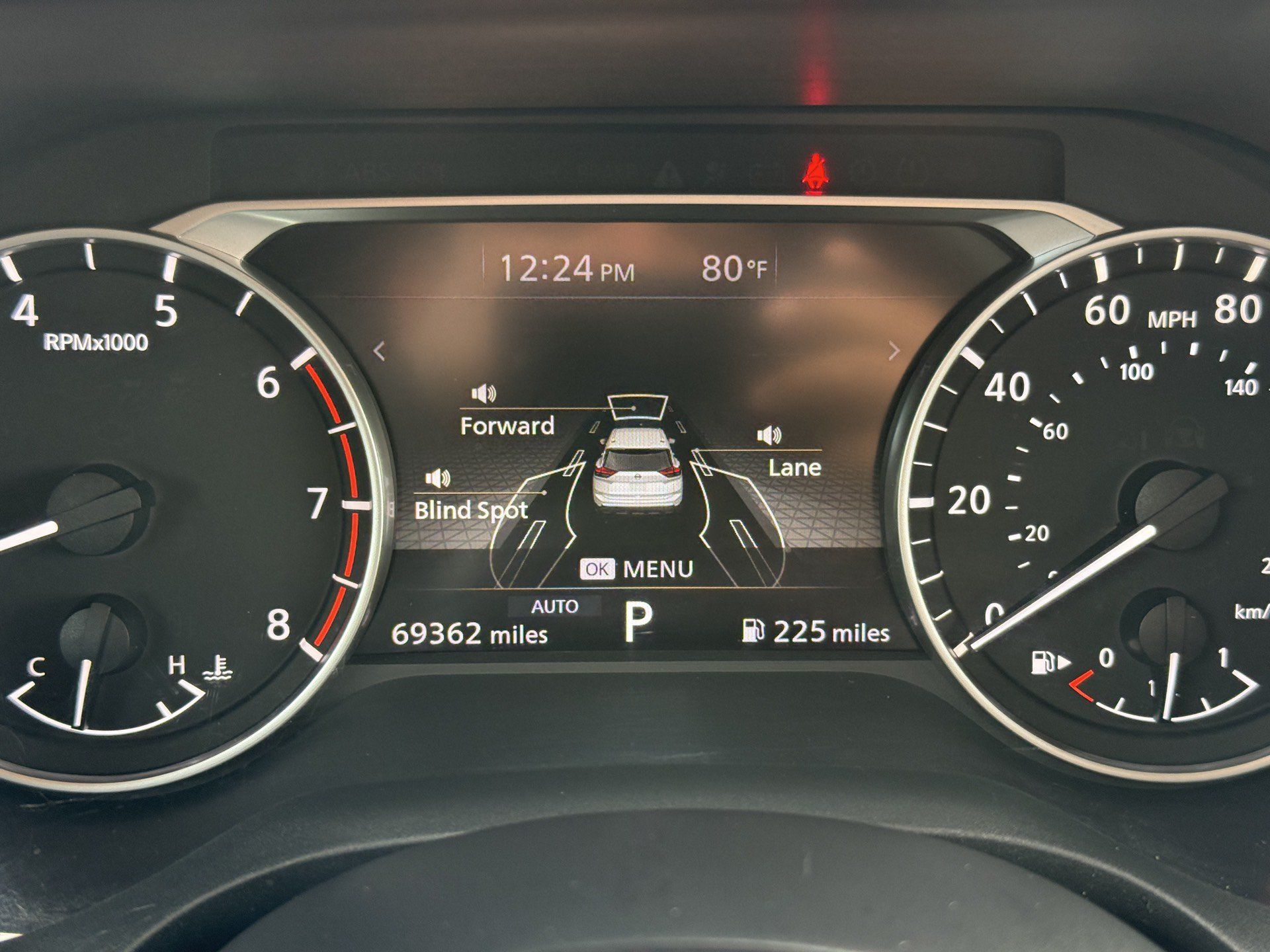 Used 2024 Nissan Rogue S AWD/4WD image 21