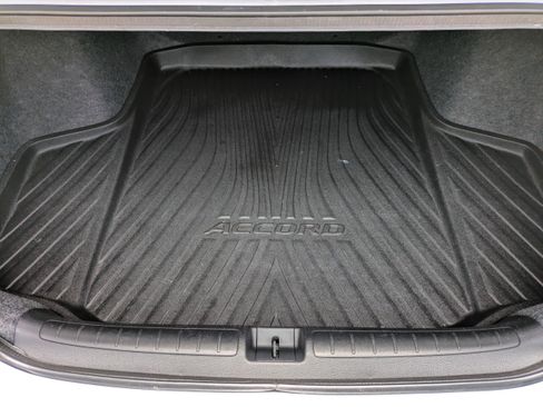 Used 2022 Honda Accord Sport image 13