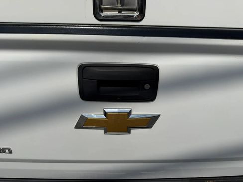 Used 2019 Chevrolet Colorado W/T w/ WT Convenience Package RWD image 32