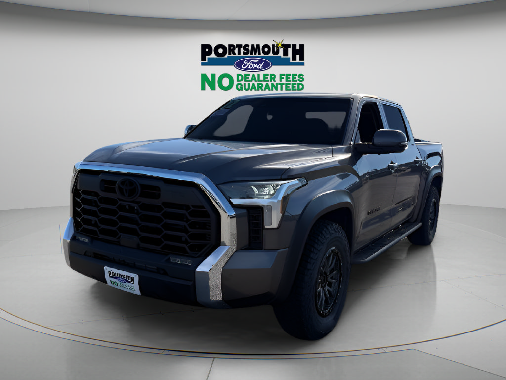Used 2022 Toyota Tundra SR5 w/ TRD Off-Road Premium Package AWD/4WD image 16