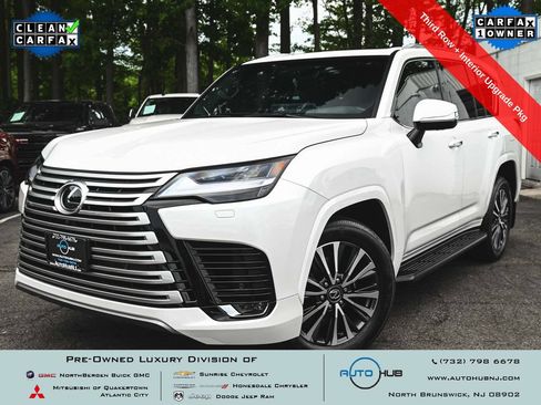 Used 2024 Lexus LX 600 4WD w/ Interior Upgrade Package image 1
