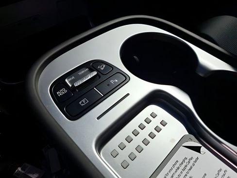 New 2026 Hyundai Ioniq 9 SEL image 27