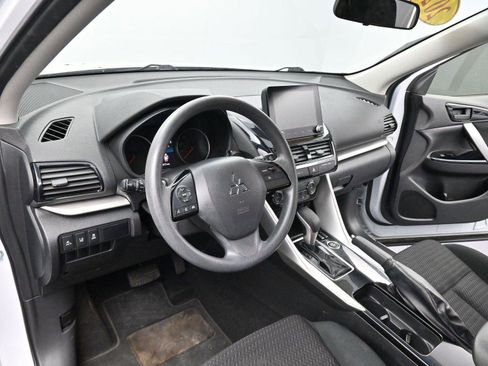 Used 2023 Mitsubishi Eclipse Cross LE AWD/4WD image 15