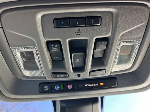 Used 2020 Chevrolet Silverado 2500 LTZ w/ LTZ Premium Package image 35