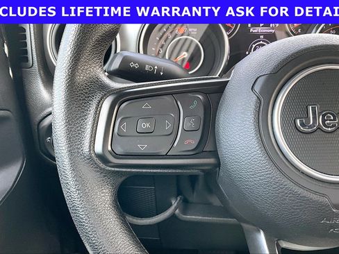 Used 2023 Jeep Wrangler Sport AWD/4WD image 15