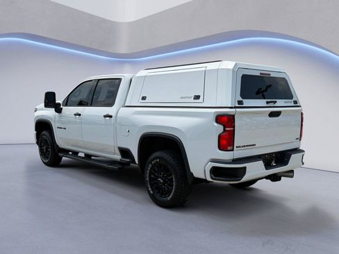 Used 2024 Chevrolet Silverado 2500 LTZ w/ LTZ Plus Package AWD/4WD image 5
