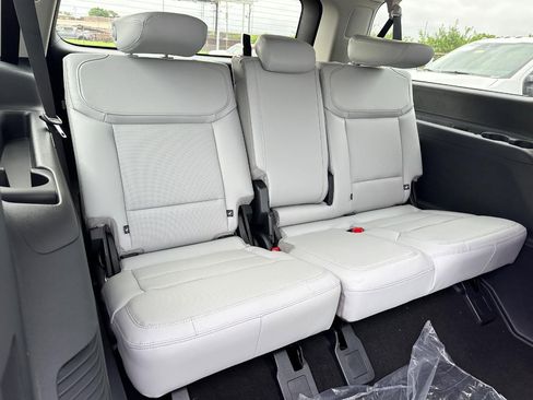 New 2026 Ford Expedition Max Platinum AWD/4WD image 5