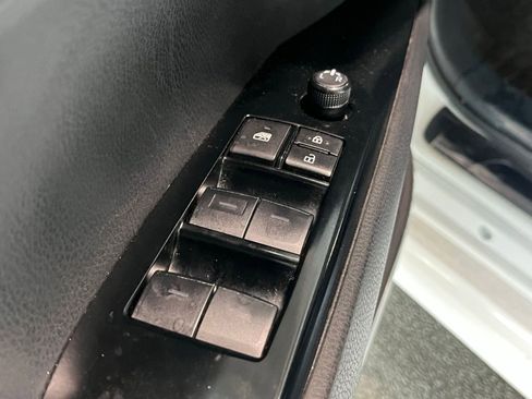 Used 2025 Toyota Camry SE w/ Multimedia Upgrade Package image 32