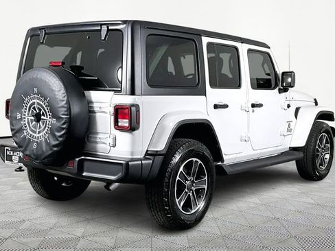 Used 2023 Jeep Wrangler Sahara image 6