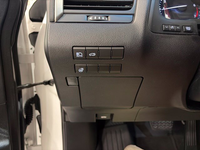 Used 2019 Lexus RX 350 AWD w/ Navigation Package image 17
