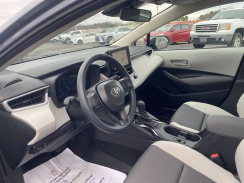Used 2026 Toyota Corolla LE image 12