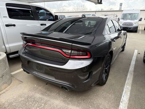 Used 2023 Dodge Charger R/T w/ Blacktop Package image 3