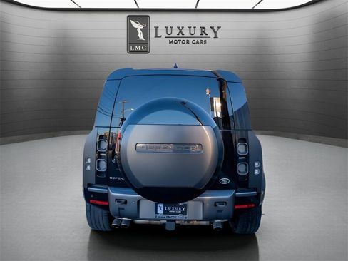 Used 2023 Land Rover Defender 110 V8 image 4