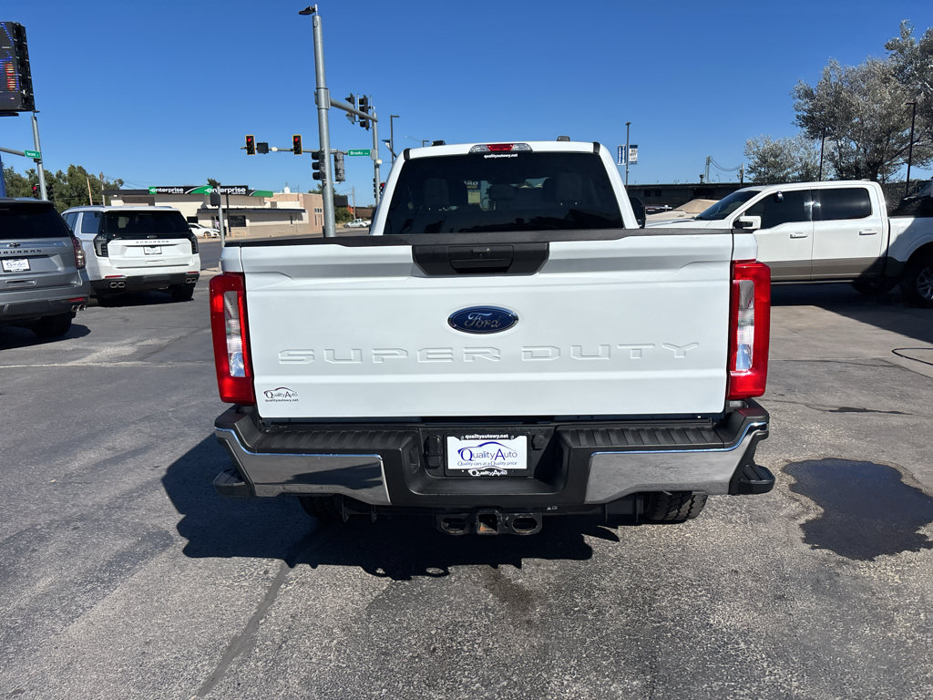 Used 2024 Ford F350 XLT w/ FX4 Off-Road Package AWD/4WD image 7