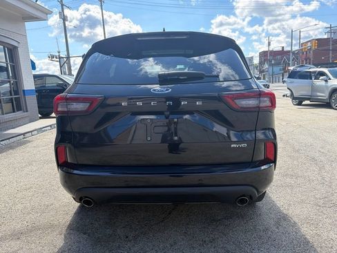 Used 2023 Ford Escape ST-Line w/ Tech Pack #1 AWD/4WD image 6