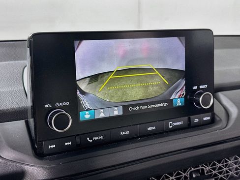 Used 2025 Honda Accord SE image 11
