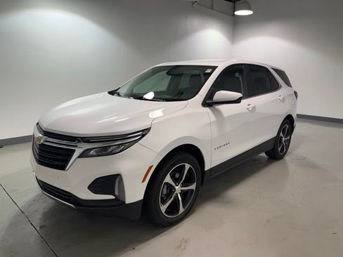 Certified 2022 Chevrolet Equinox LT AWD/4WD image 3