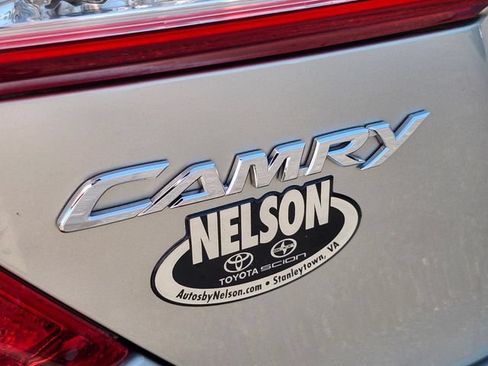 Used 2013 Toyota Camry LE FWD image 25
