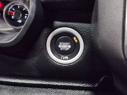 Used 2022 RAM 1500 Laramie AWD/4WD image 45