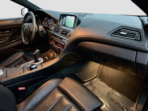 Used 2018 BMW 650i Convertible RWD image 13