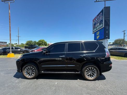 Used 2015 Lexus GX 460 Luxury w/ Preferred Accessory Package AWD/4WD image 7
