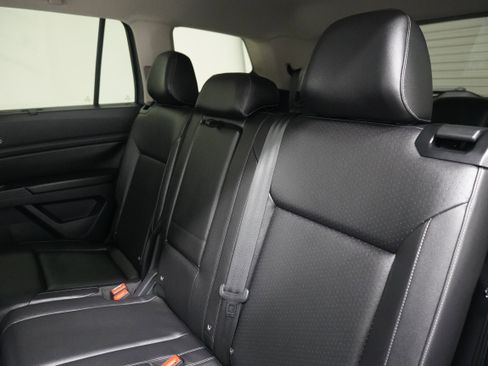 Used 2018 Volkswagen Atlas SE FWD image 14