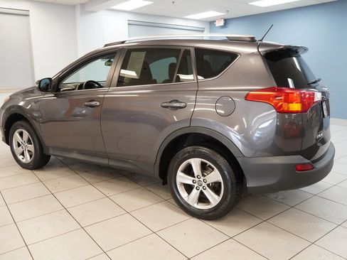 Used 2015 Toyota RAV4 XLE AWD/4WD image 7