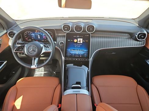Certified 2026 Mercedes-Benz GLC 300 image 17