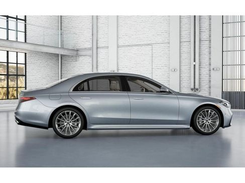 New 2026 Mercedes-Benz S 500 4MATIC image 17