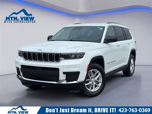 Used 2021 Jeep Grand Cherokee L Laredo w/ Luxury Tech Group I AWD/4WD image 1