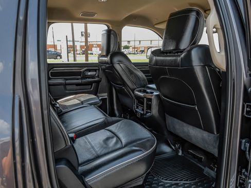 Used 2020 RAM 2500 Laramie AWD/4WD image 31