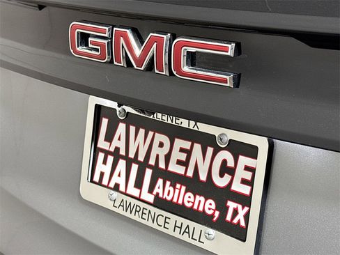 New 2026 GMC Acadia Elevation image 18