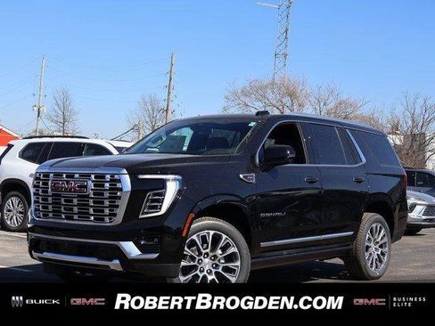 New 2026 GMC Yukon Denali w/ Sun & Power Step Package AWD/4WD image 1
