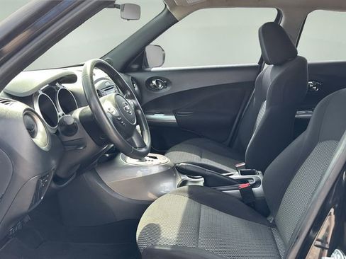 Used 2016 Nissan Juke S FWD image 21