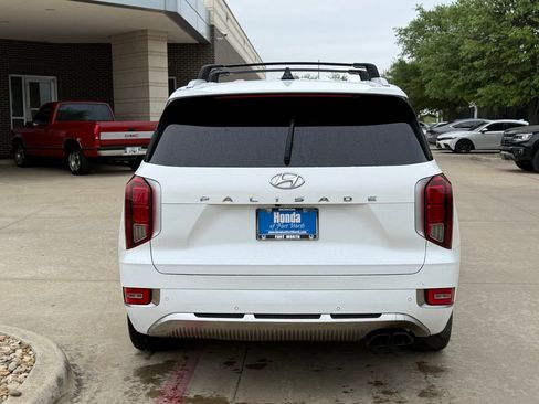 Used 2022 Hyundai Palisade Calligraphy image 4