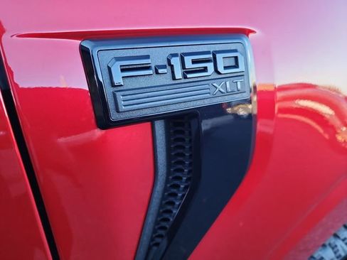 Used 2024 Ford F150 XLT w/ Equipment Group 302A MID image 39