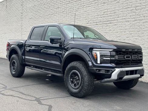 New 2025 Ford F150 Raptor AWD/4WD image 6