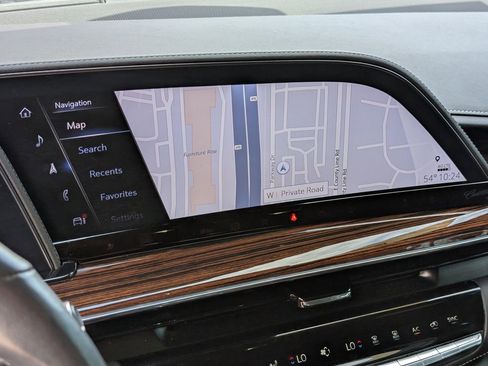 Certified 2022 Cadillac Escalade Luxury AWD/4WD image 25