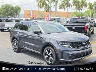 Used 2023 Kia Sorento S