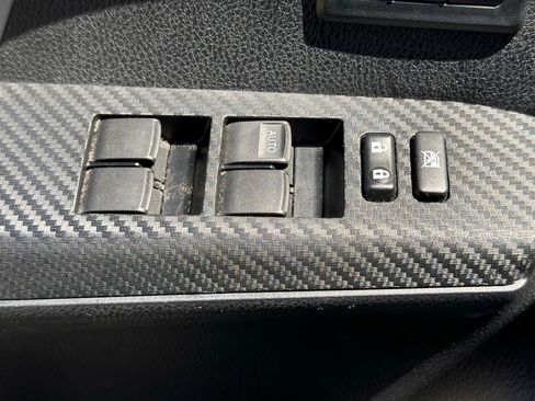 Used 2015 Toyota RAV4 Limited w/ Technology Package image 25