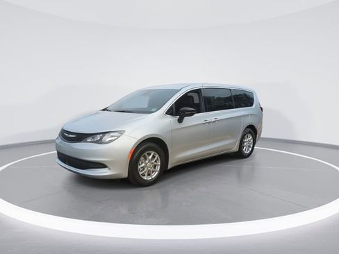 New 2026 Chrysler Voyager LX FWD image 3