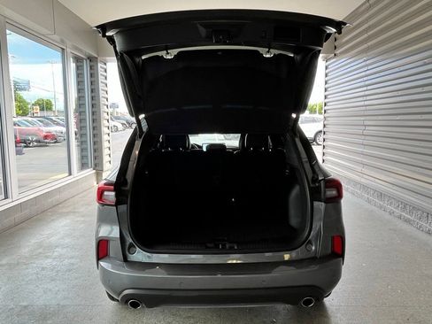 Used 2024 Ford Escape ST-Line w/ Tech Pack #1 AWD/4WD image 12