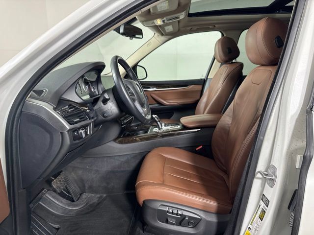 Used 2014 BMW X5 xDrive35i AWD/4WD image 11