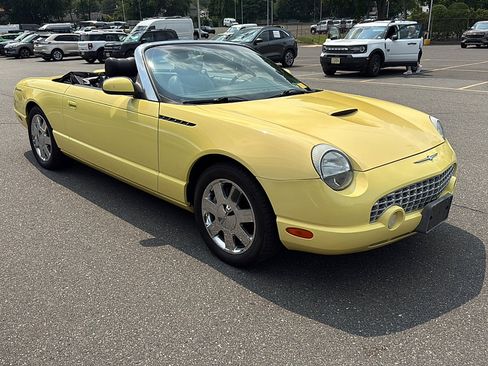 Used 2002 Ford Thunderbird RWD image 4